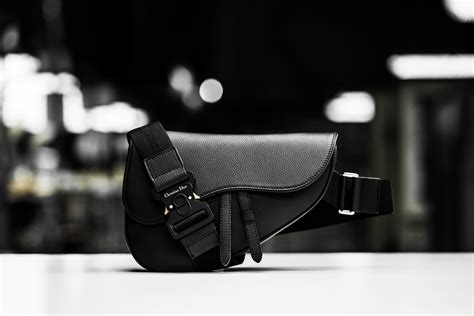 dior saddle bag mens|borsa saddle dior.